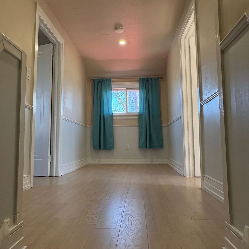 For Lease - 2216 Victoria Street, Innisfil, Ontario - Photo 1