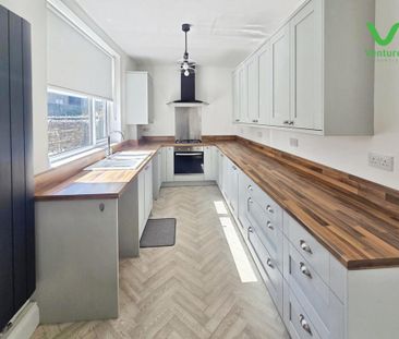 3 bedroom terraced house to rent - Photo 6