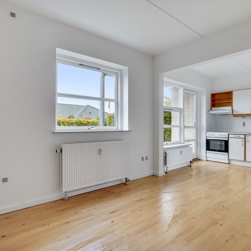 Bjerggårds Allé 105 B, 1., 5240 Odense NØ - Photo 1