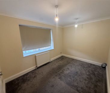 Bradley Road, N22, London - Photo 3