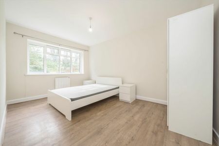 Cecil Close, W5, London - Photo 5