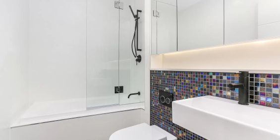 MGM MARTIN - AIR CONDITIONED TWO BEDROOM APARTMENT - Photo 3