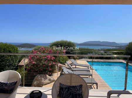 Villa à louer avec superbe vue sur la baie de St Cyprien, à quelques minutes de Porto-Vecchio - Photo 3