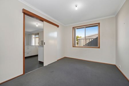 14 Benjee Place, Isabella Plains ACT 2905 - House For Rent - $650 | Domain - Photo 3