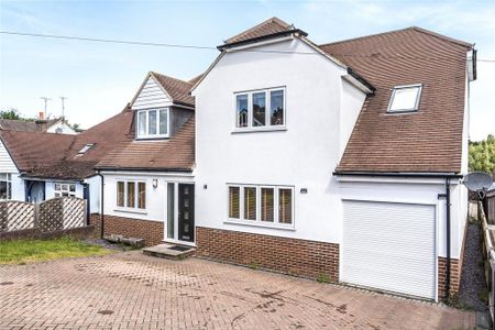 4 bedroom detached house to rent - Photo 5