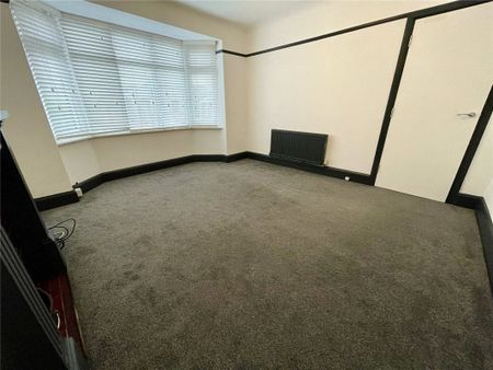 Barnes Crescent, Bournemouth, Dorset, BH10 - Photo 3