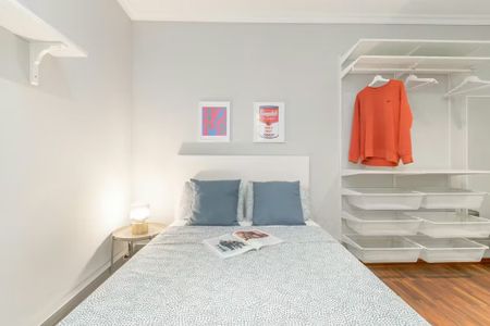 Carrer de Balmes, Barcelona, Catalonia 08008 - Foto 5