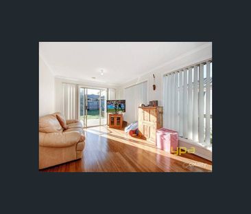 2/4 Lorraine Court, Hillside, Vic 3037 - Photo 6