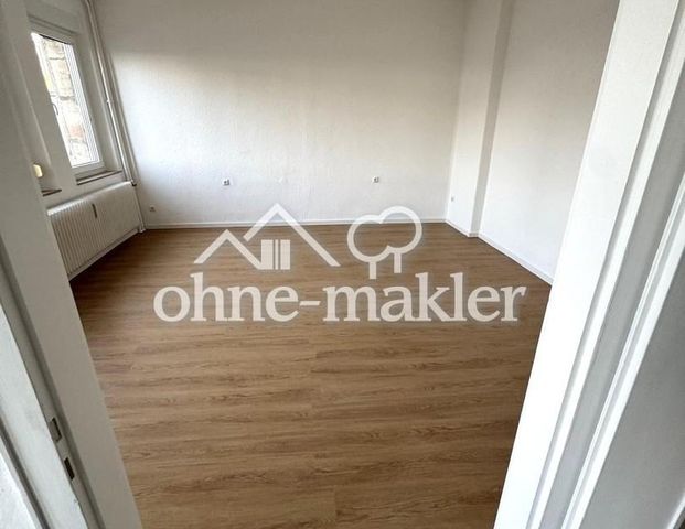 Erstbezug nach Sanierung- charmanter Altbau, EBK, Südstadt - Photo 1