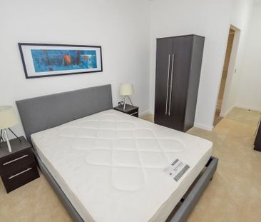 2 bedroom flat to rent - Photo 3