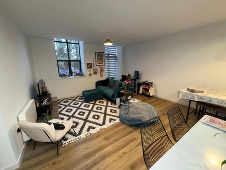 2 bedroom apartment to rent - Photo 5