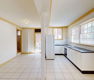 1/19 Mosbri Crescent, Newcastle NSW 2300 - Photo 1