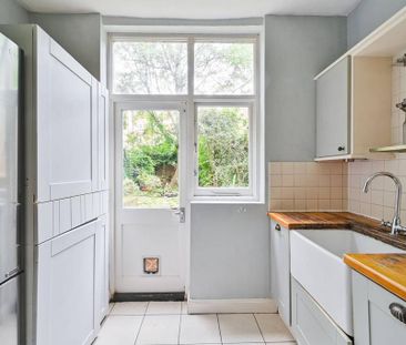 2 bedroom maisonette to rent - Photo 5