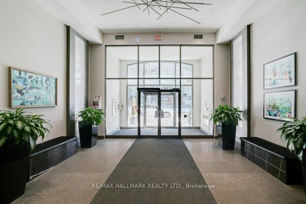 18 Beverley Street #327 - Photo 1