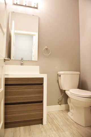 For Lease - 933 Manhattan Way Unit# 933, London North, Ontario - Photo 2