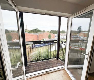 2 bedroom apartment to rent - Photo 6