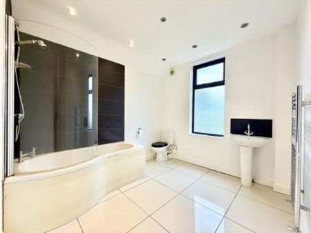 2 bedroom terraced house to rent - Photo 3