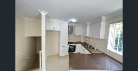 SPACIOUS TWO BEDROOM UNIT! - Photo 5