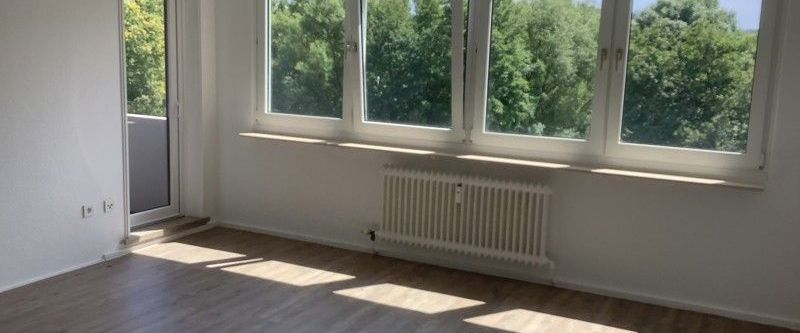 Perfekt! Gut geschnittene 3-Zimmer-Wohnung in grüner Wohnlage - Photo 1