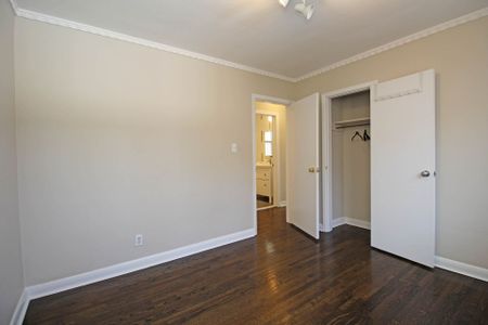 For Lease - 58 Avondale Avenue, Toronto, Ontario - Photo 4