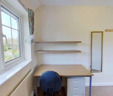 5 bedroom semi-detached house to rent - Photo 3