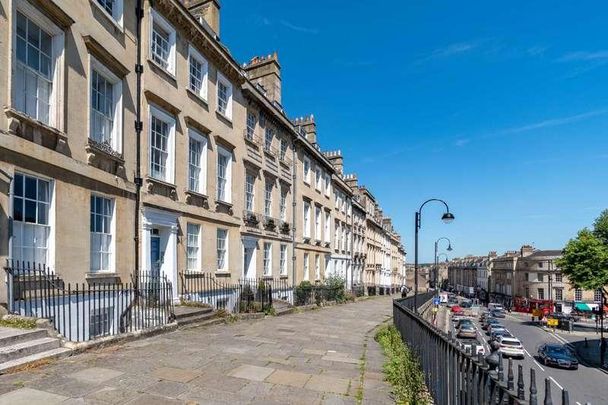 Walcot Parade, Bath, BA1 - Photo 1