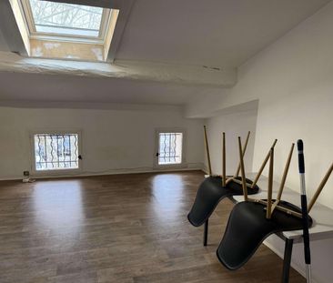 Location Appartement 1 pièce 25m² DRAGUIGNAN 83300 - Photo 4