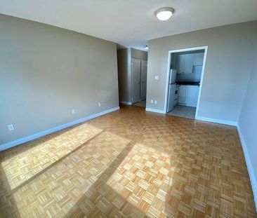 Spacious and Bright, JR-1 Bedroom Available NOW!!! - Photo 3