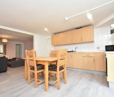 5 bedroom apartment to rent - Photo 6