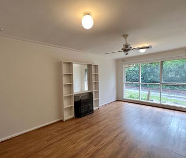 Unit 2/18 Blackburn Street, - Photo 2