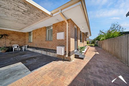 36B Paringa Street, MORLEY WA 6062 - Photo 5