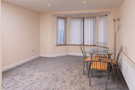 4 Elmcourt, 315 Beersbridge Road, Belfast, BT5 5DS - Photo 3