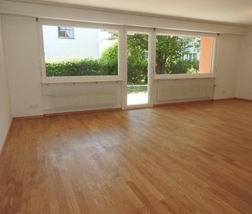 Attraktives renoviertes Doppeleinfamilienhaus - Photo 4