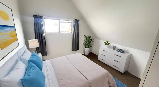 Central Devonport! - Photo 1