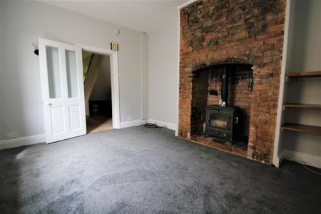 House share to rent - Photo 3