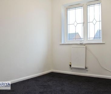 3 bedroom semi-detached house to rent - Photo 6