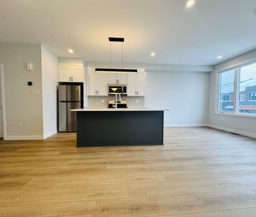 For Lease - 312 Clearpath Private, Kanata, Ontario - Photo 5