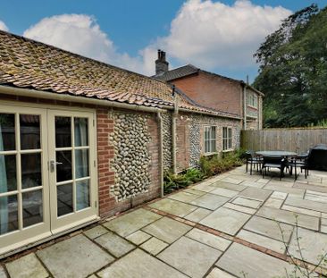 2 bedroom semi-detached bungalow to rent - Photo 1