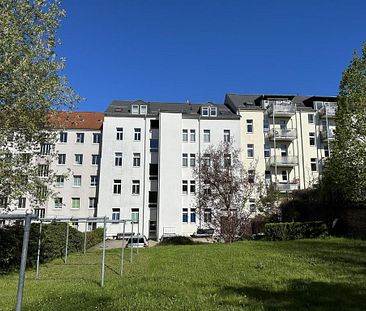 Großzügige 3-Raum-Wohnung mit Tageslichtbad - Photo 1