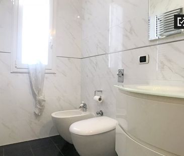 milan, Lombardy 20161 - Photo 2