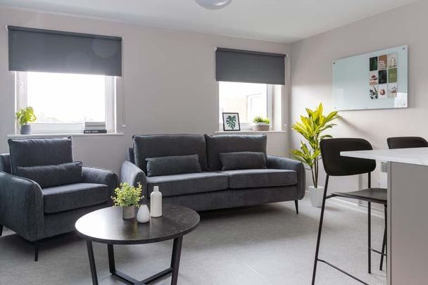 1 bedroom private hall to rent - Photo 1