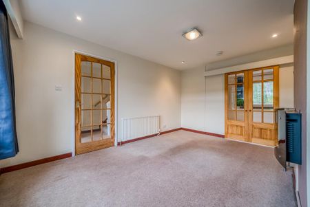 3 bedroom terraced house to rent - Photo 3