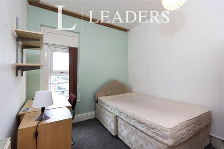 1 bedroom house to rent Holberry Close, Sheffield, South Yorkshire, S10 - Photo 2