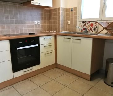 Location Appartement 2 pièces 59m² STE CLOTILDE 97490 - Photo 3