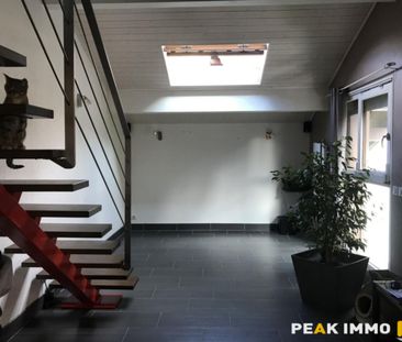 À louer Superbe T3 duplex rénové La Tour - Photo 3