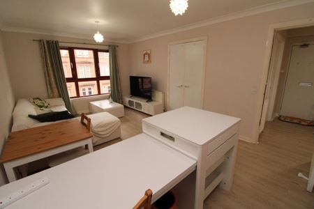 1 bedroom flat to rent - Photo 4