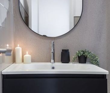 Carrer de lEscorial, Barcelona, Catalonia 08024 - Photo 3