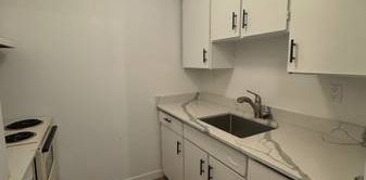 2 Beds 1 Bath - Apartment - Photo 2