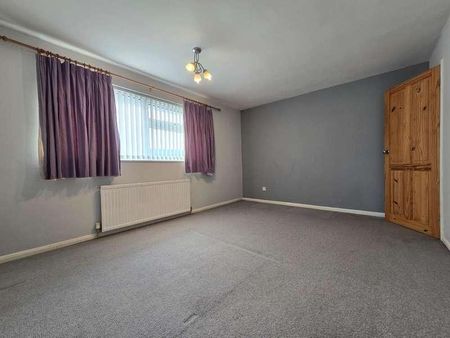 Marine Crescent, Wordsley, Stourbridge, DY8 - Photo 4