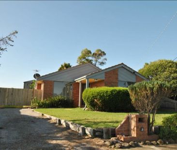 THREE BEDROOM PLUS STUDY HOME - Photo 1